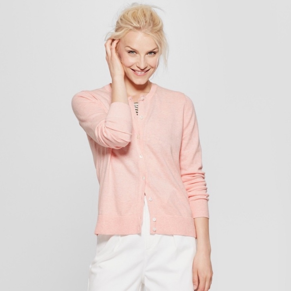 Light Baby Pink Cardigan